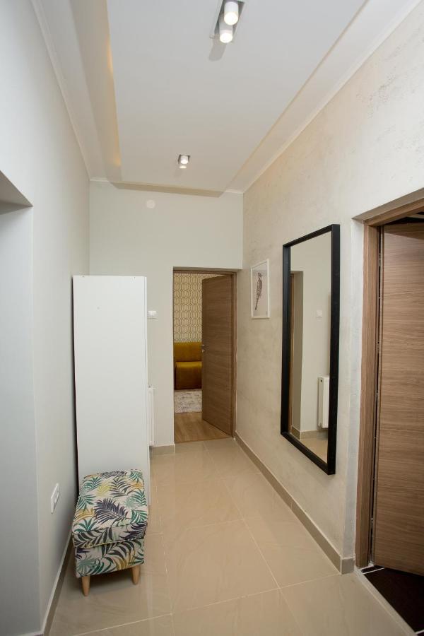 Apartman Zeka Paragvajac Appartamento Subotica Esterno foto