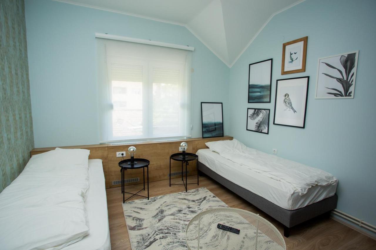 Apartman Zeka Paragvajac Appartamento Subotica Esterno foto